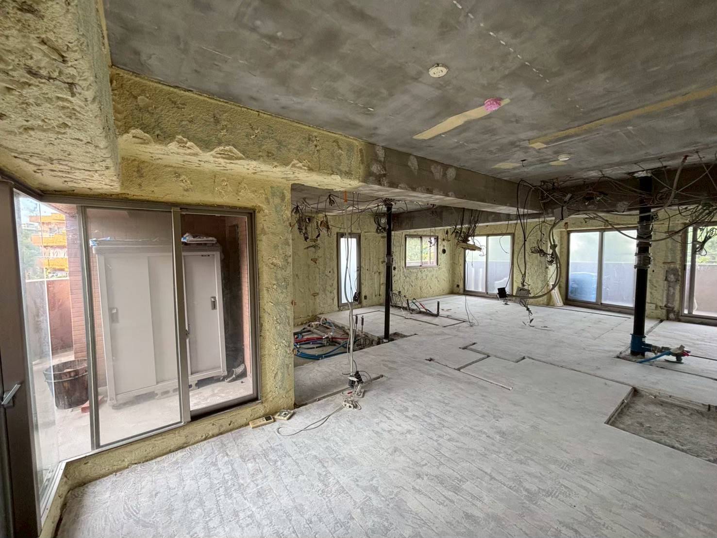 名古屋市内のマンションリノベーション現場報告　【スケルトンにするメリット】